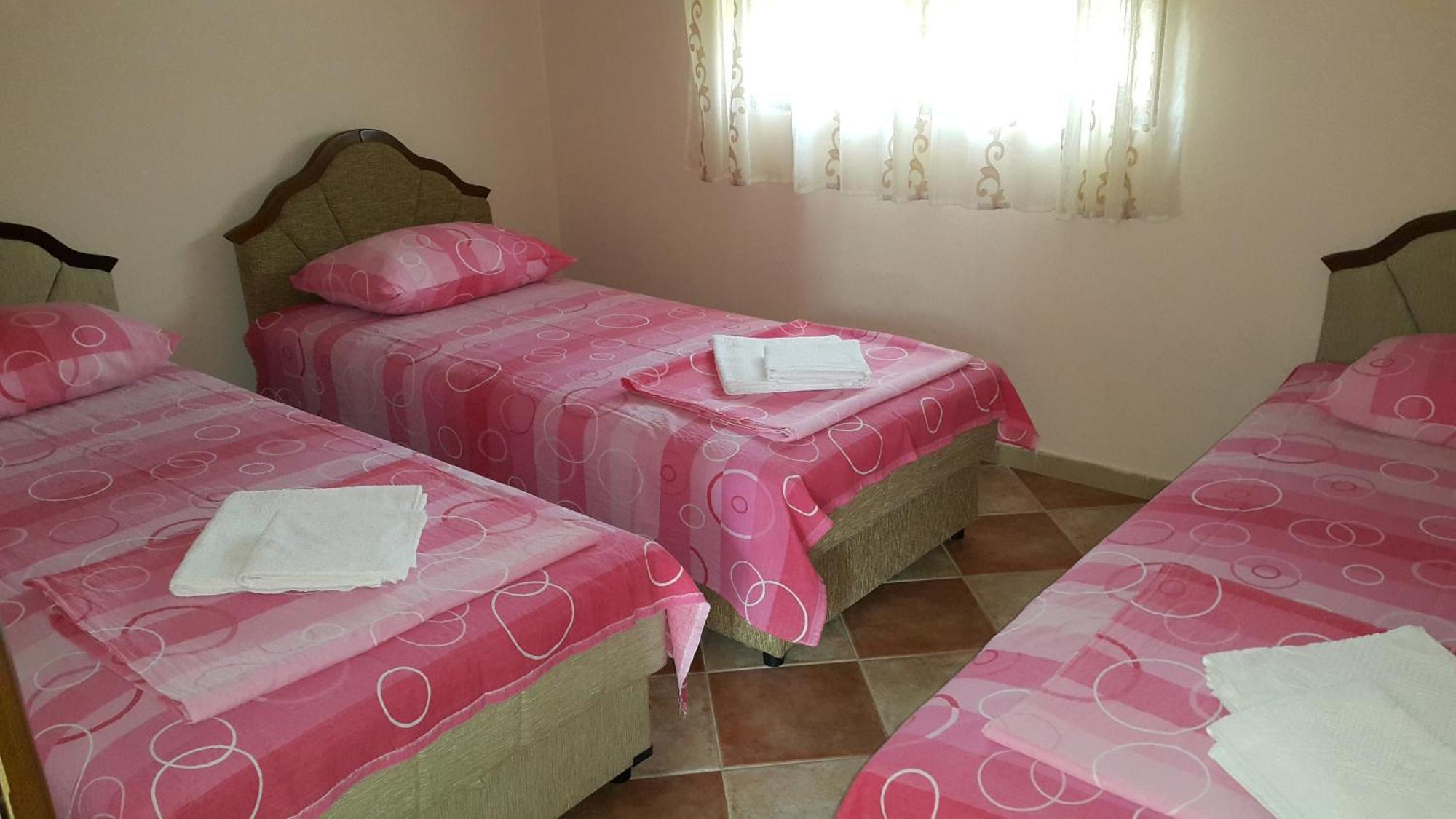 Apartmani Novakovic Kotor Bilik gambar